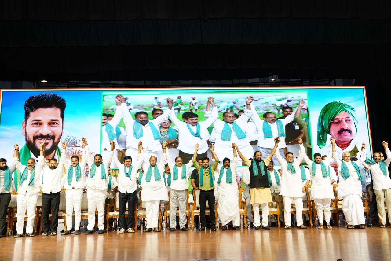 Hon’ble Chief Minister Sri A. Revanth Reddy Releases Rythu Bharosa; Addresses Farmers at Shilpakala Vedika, Hyderabad. — image 6