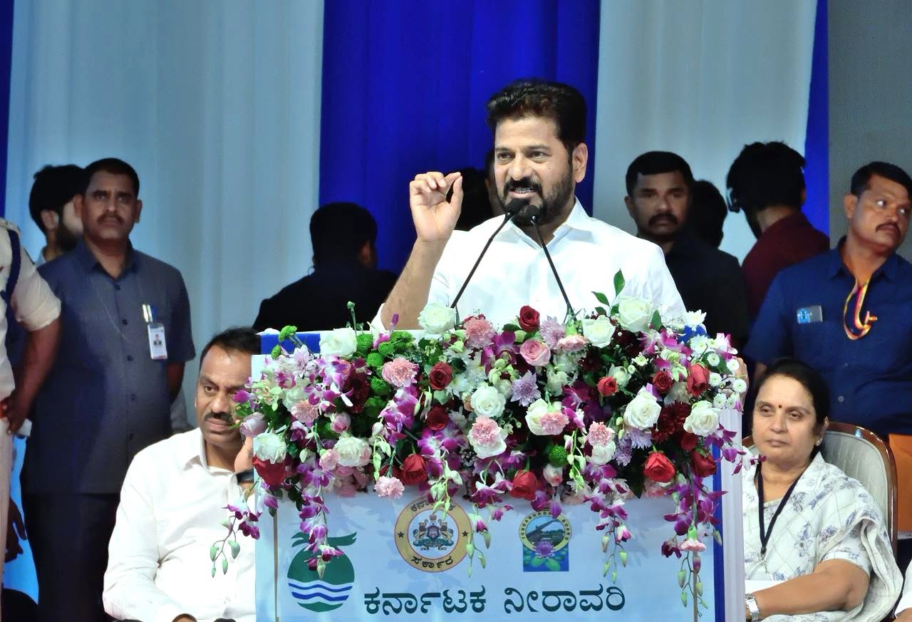 Hon’ble CM Sri A. Revanth Reddy Participated and Addresses the Public Meeting at Govt. High School Ground, Munirabad. — image 2