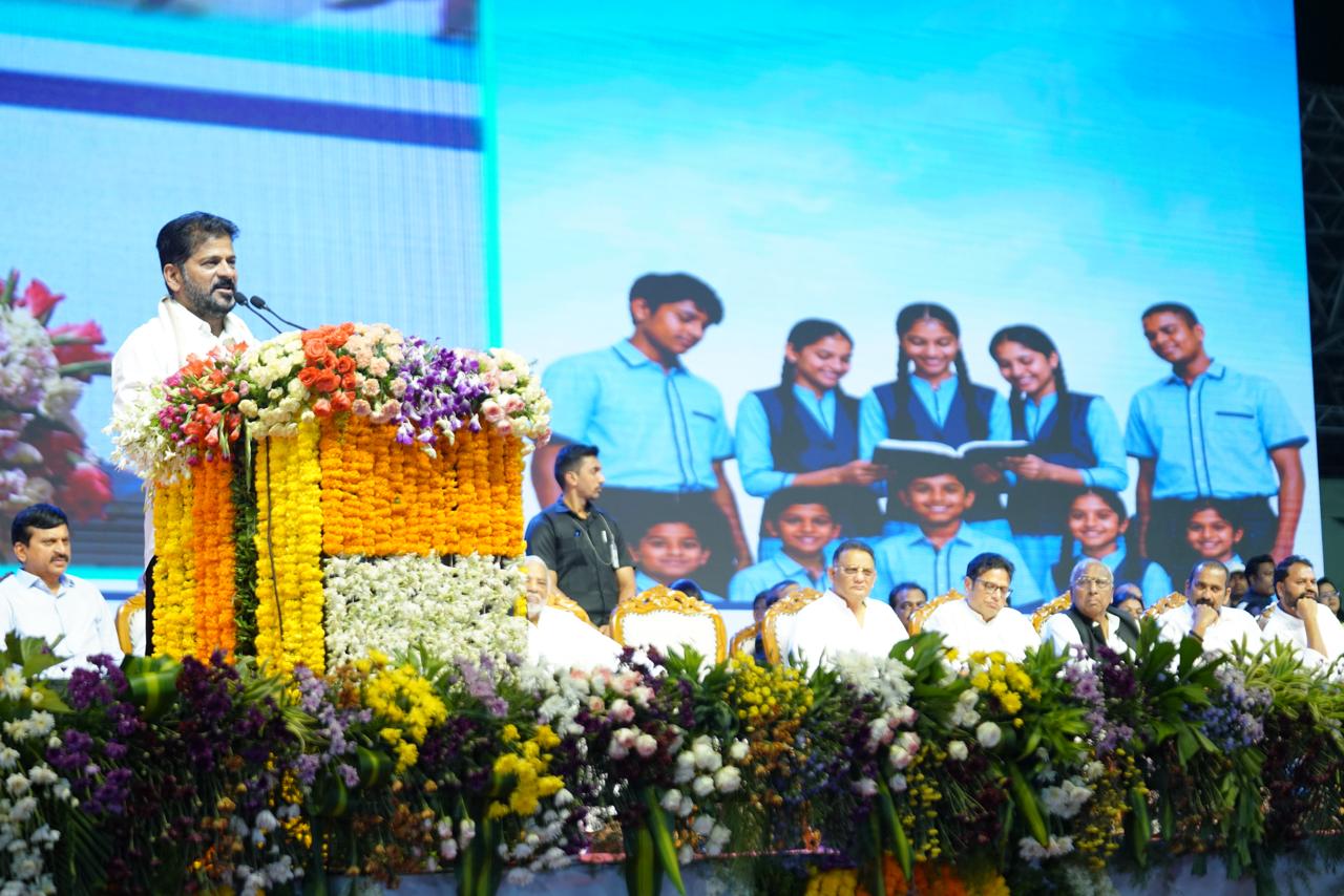 Hon’ble CM Sri A. Revanth Reddy Participated in the Inaugural Programme of Education Week as part of Praja Palana – Pragathi Pranalika at LB Stadium, Hyd. — image 8