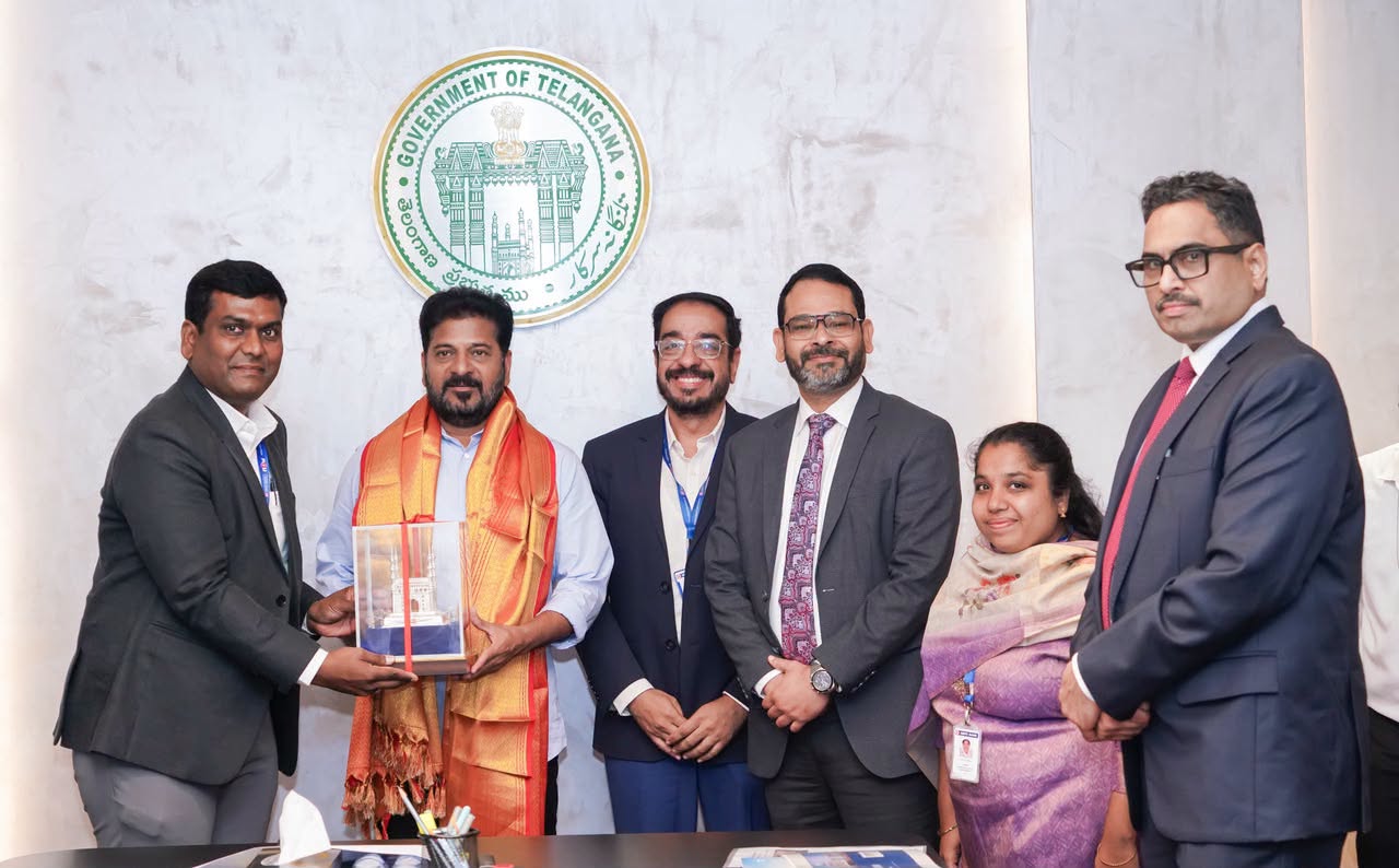 హెచ్ డీఎఫ్ సీ బ్యాంకు తన CSR నిధులతో చేపట్టిన పలు అభివృద్ధి పనులను ముఖ్యమంత్రి శ్రీ ఎ. రేవంత్ రెడ్డి గారు ప్రారంభించారు. — image 2