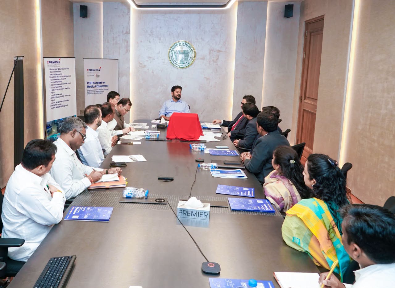 హెచ్ డీఎఫ్ సీ బ్యాంకు తన CSR నిధులతో చేపట్టిన పలు అభివృద్ధి పనులను ముఖ్యమంత్రి శ్రీ ఎ. రేవంత్ రెడ్డి గారు ప్రారంభించారు. — image 3